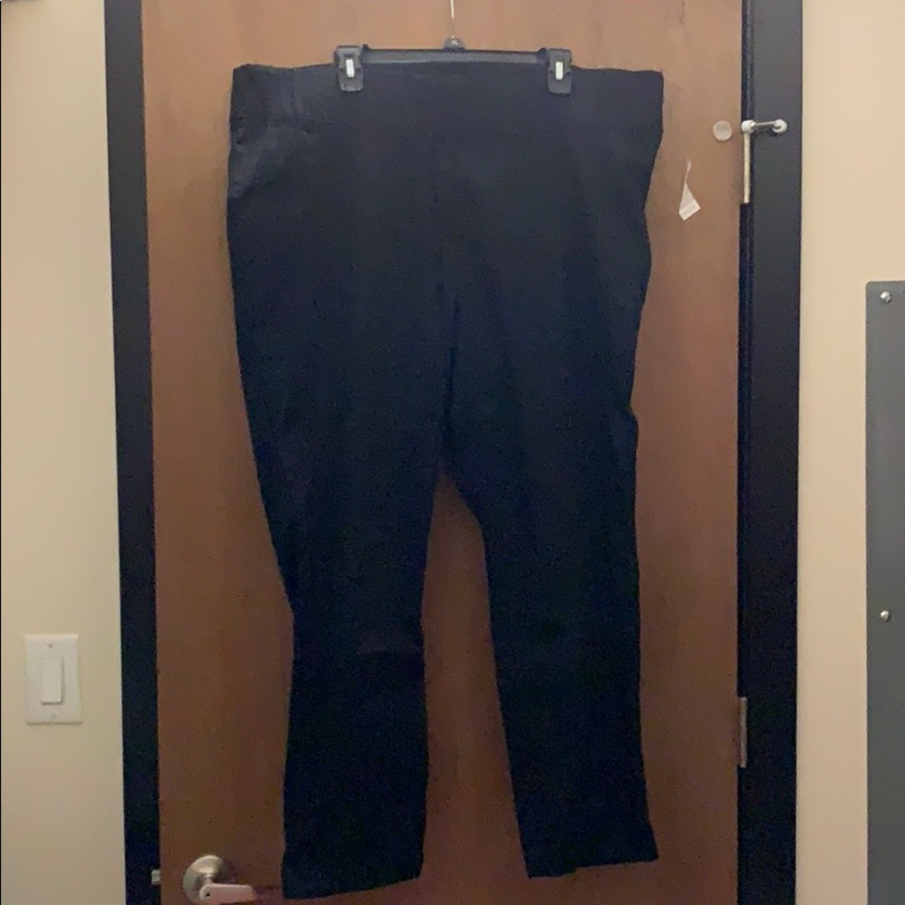 NWT Old Navy Pants Size 22 Long